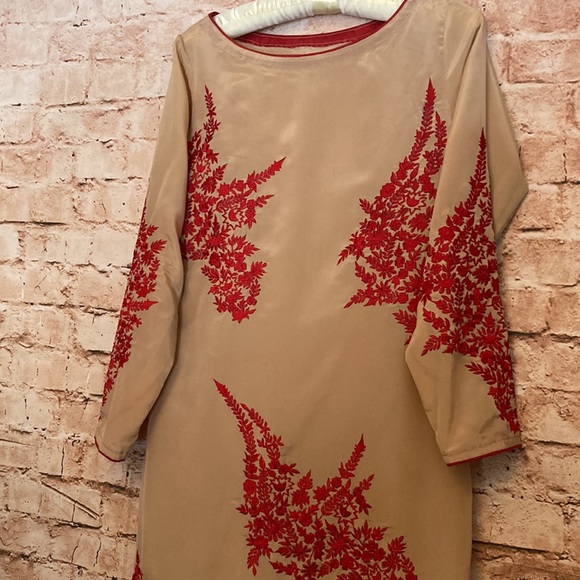 Indian Sherwani two-piece outfit - Picture 3 of 11